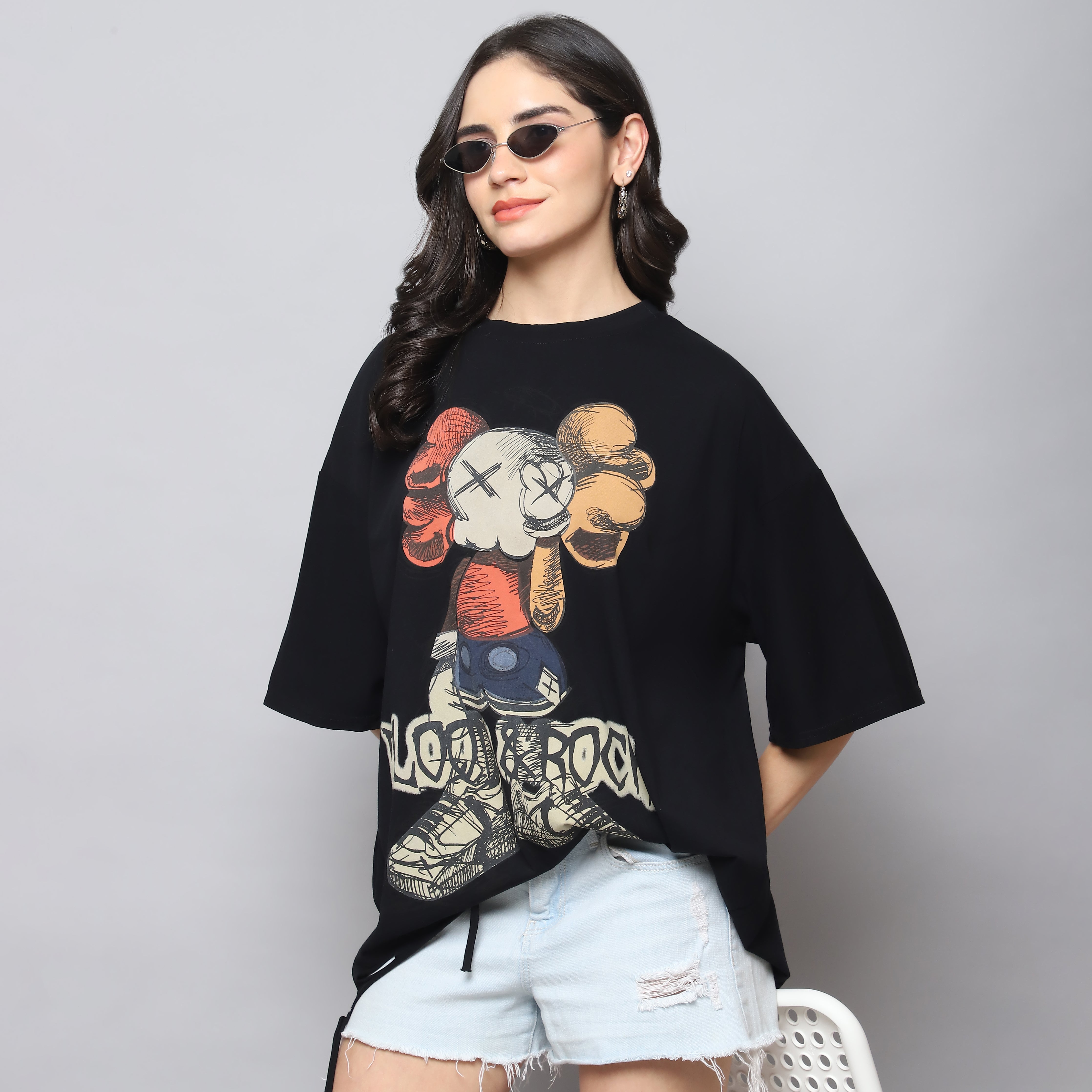 Women's Oversized Graphic T-Shirt