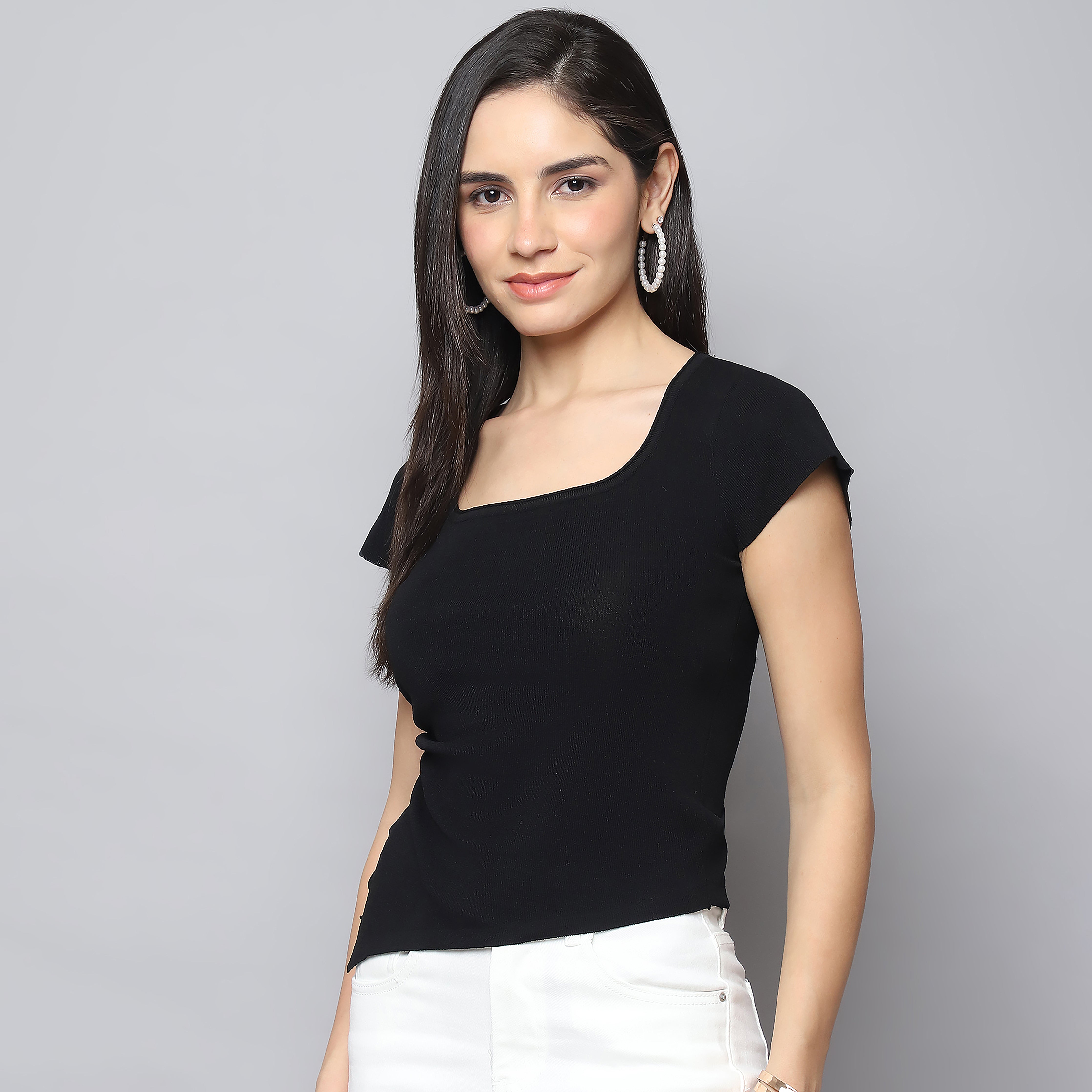 Trendy Black Short Sleeve Top for Women