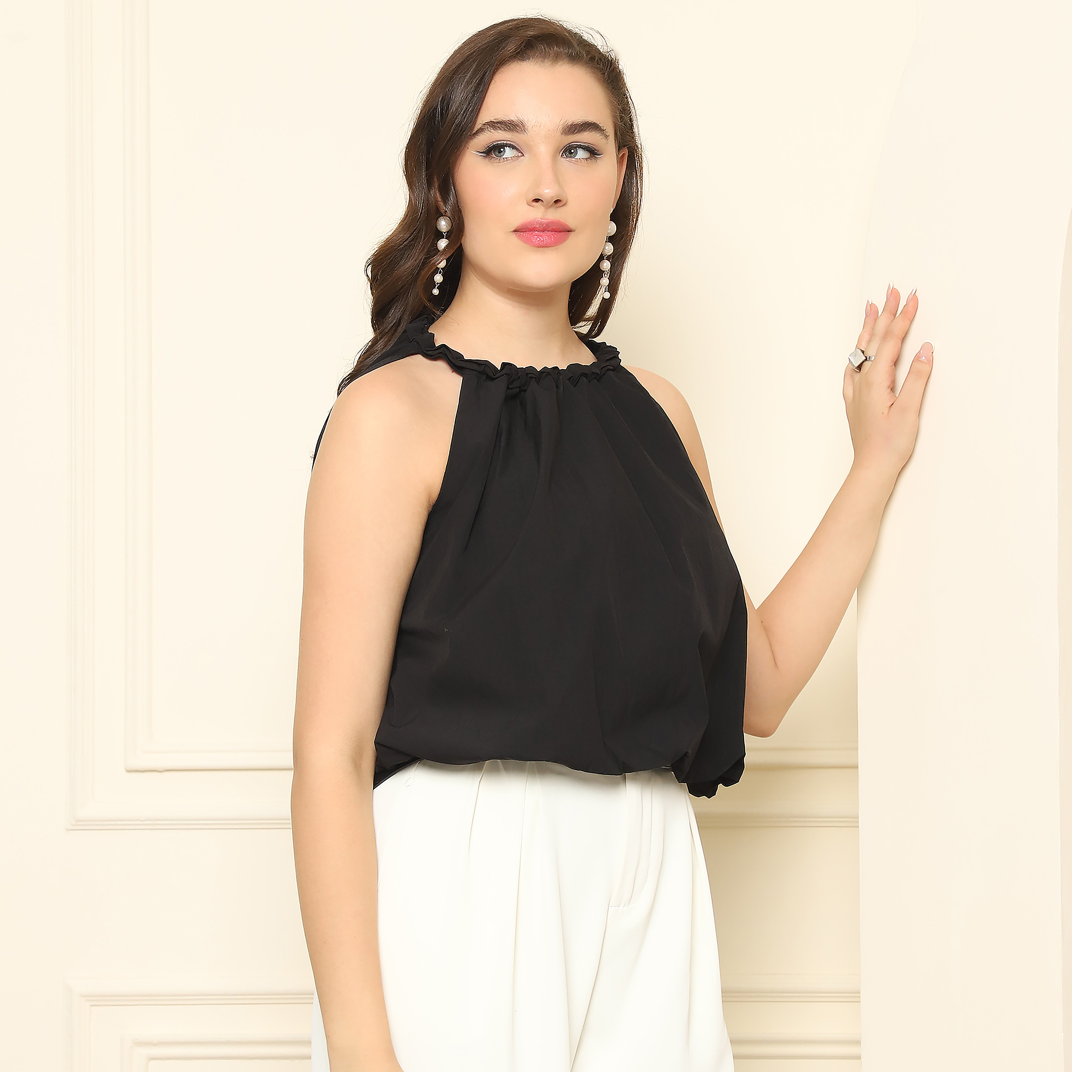 Halter Neck Balloon Top – Black