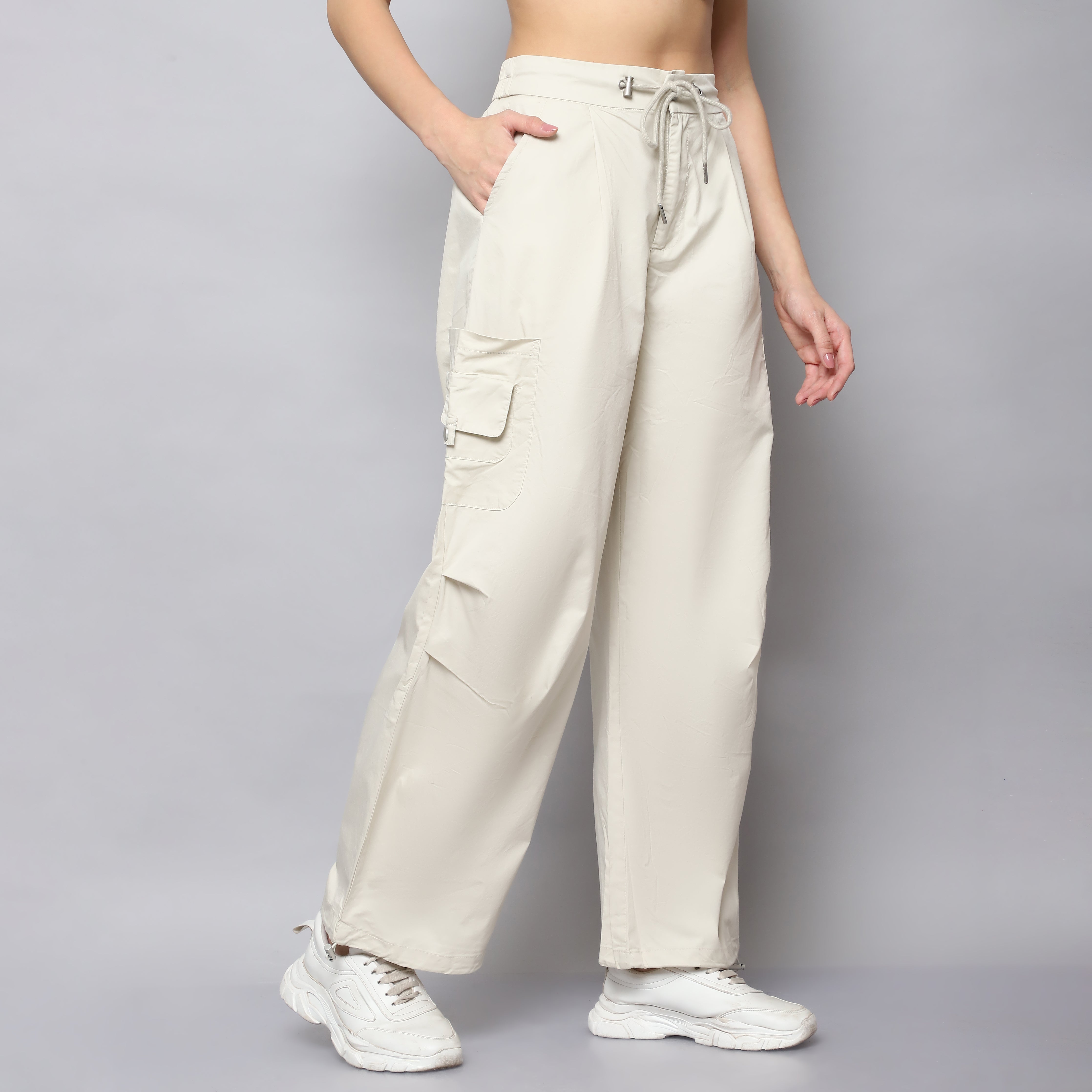 Women's Off-White Cargo Pants